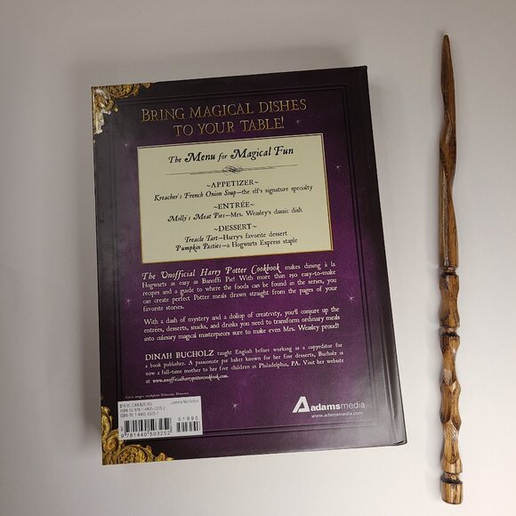 The Unofficial Harry Potter Cookbook with Wand - Picture 3 of 3
